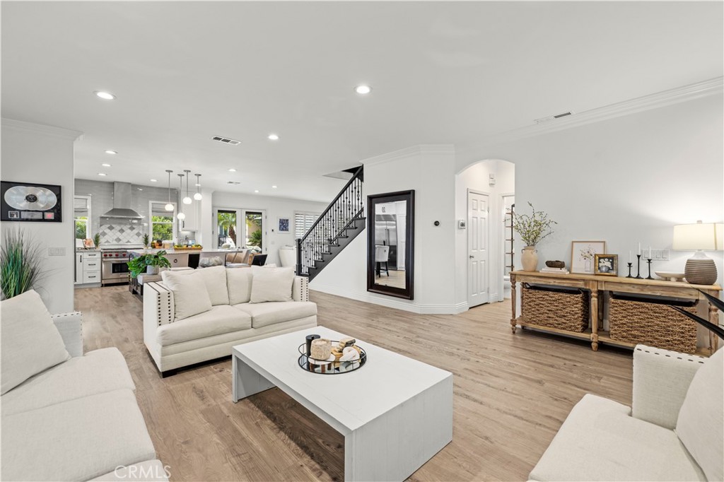 30058 Valley Glen Street