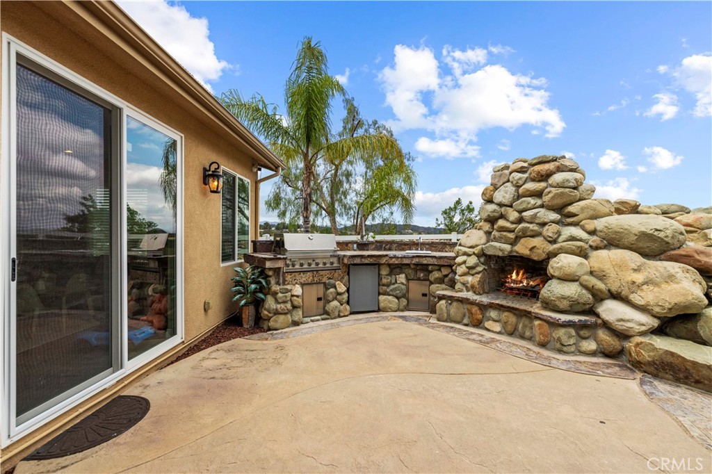 30058 Valley Glen Street