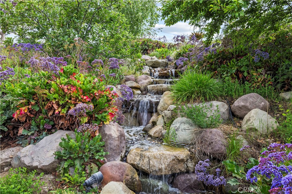 30058 Valley Glen Street