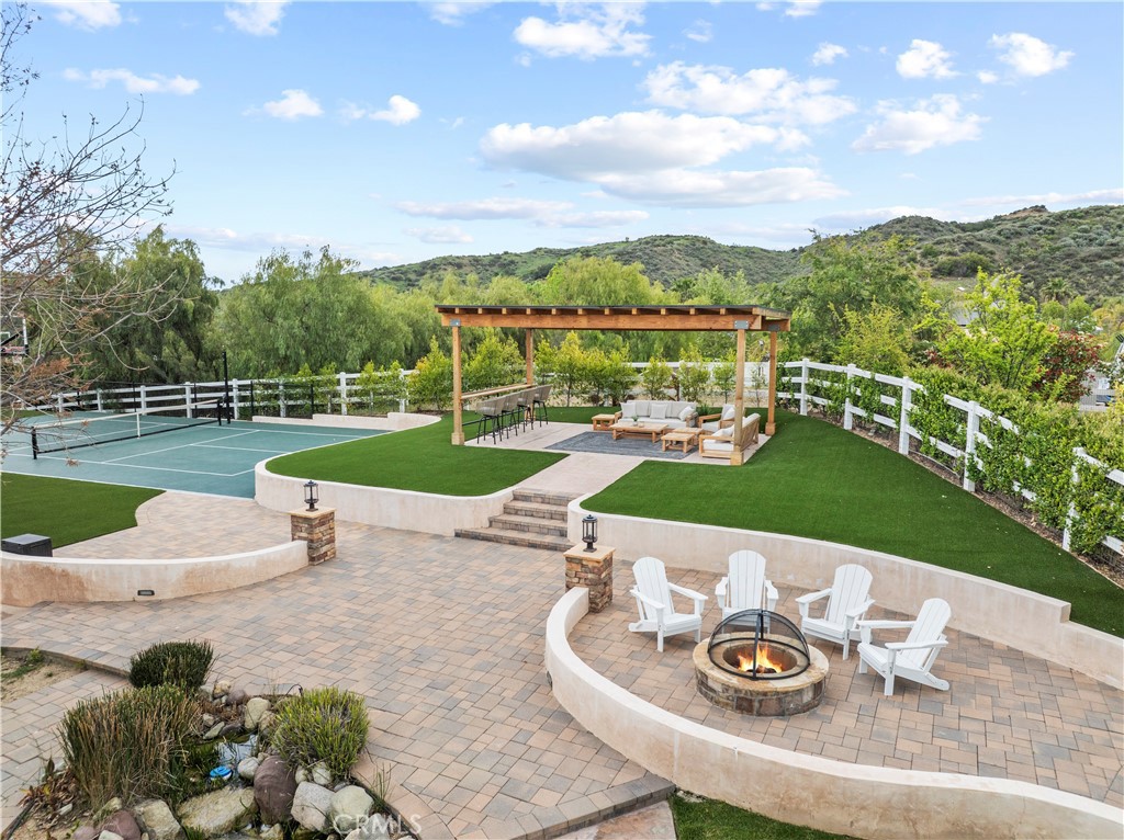 30058 Valley Glen Street