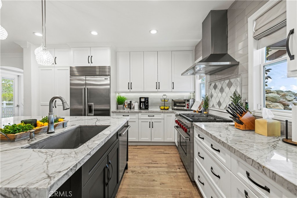 30058 Valley Glen Street