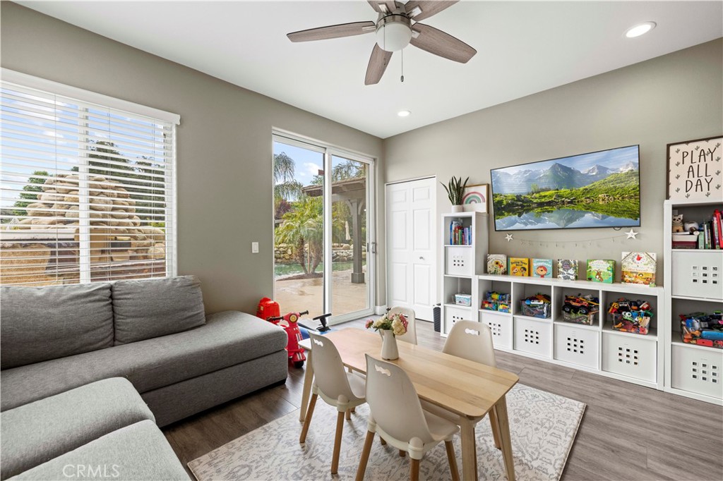 30058 Valley Glen Street