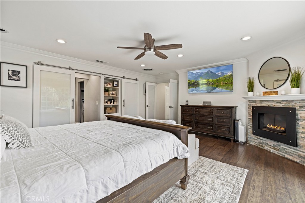 30058 Valley Glen Street