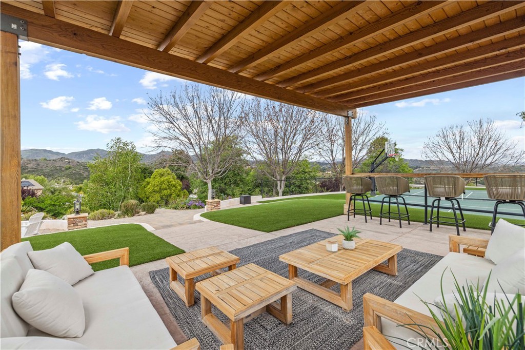 30058 Valley Glen Street