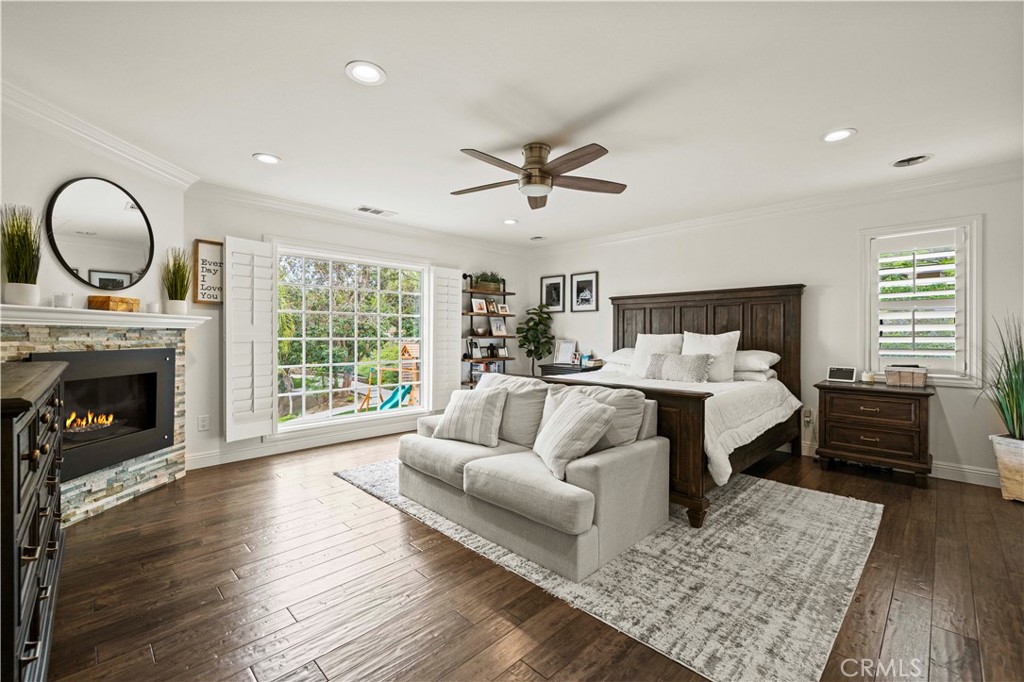 30058 Valley Glen Street