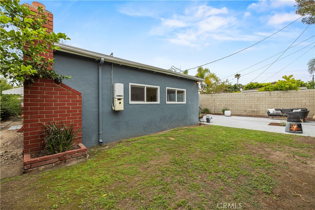 11924 Bromont Avenue