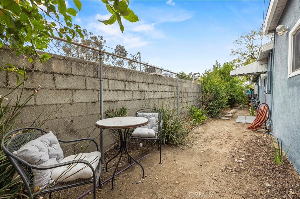 11924 Bromont Avenue