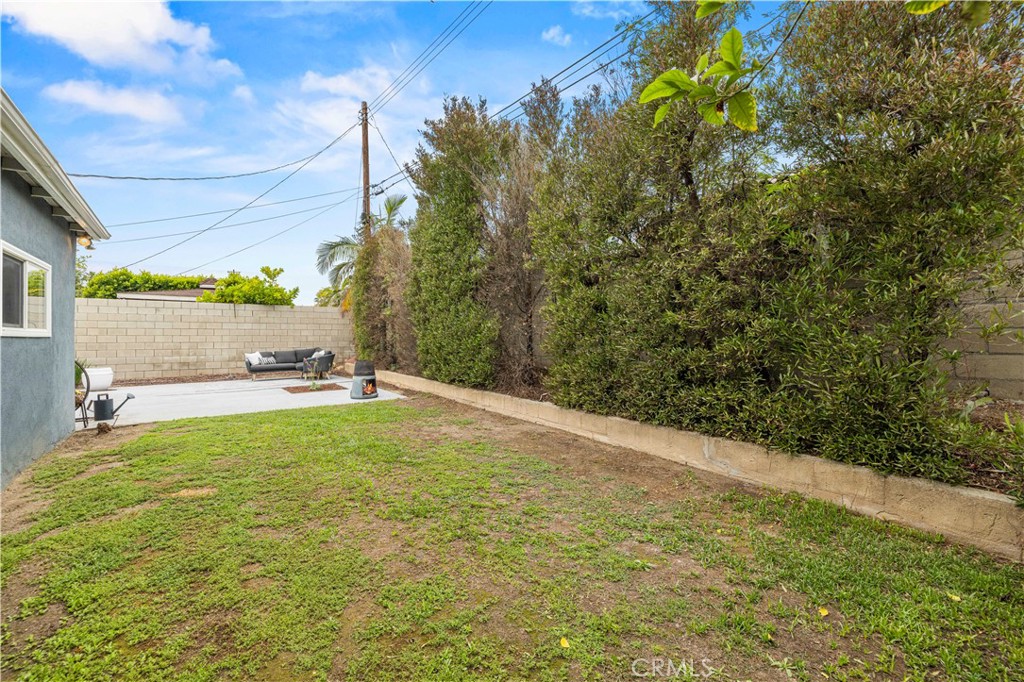 11924 Bromont Avenue