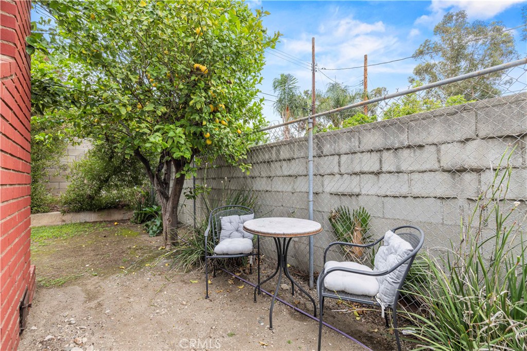 11924 Bromont Avenue