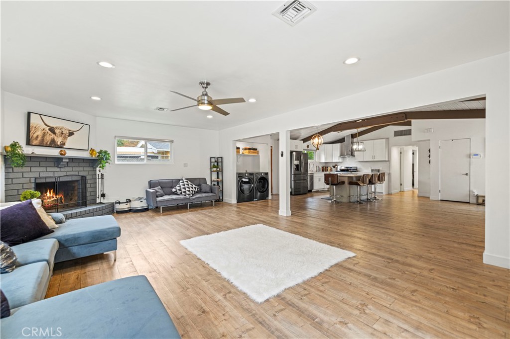 11924 Bromont Avenue