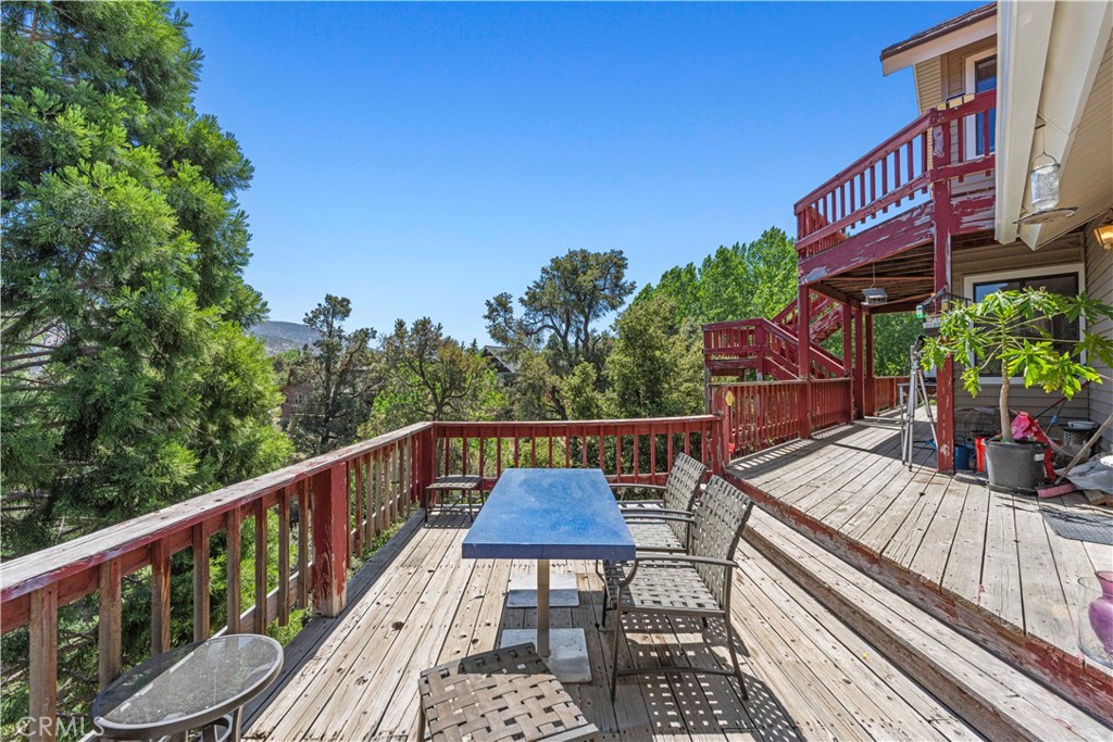 1104 Snowbird Drive