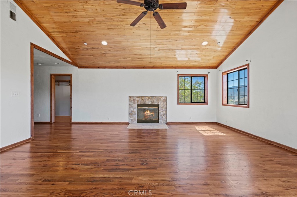 16150 Mount Lilac