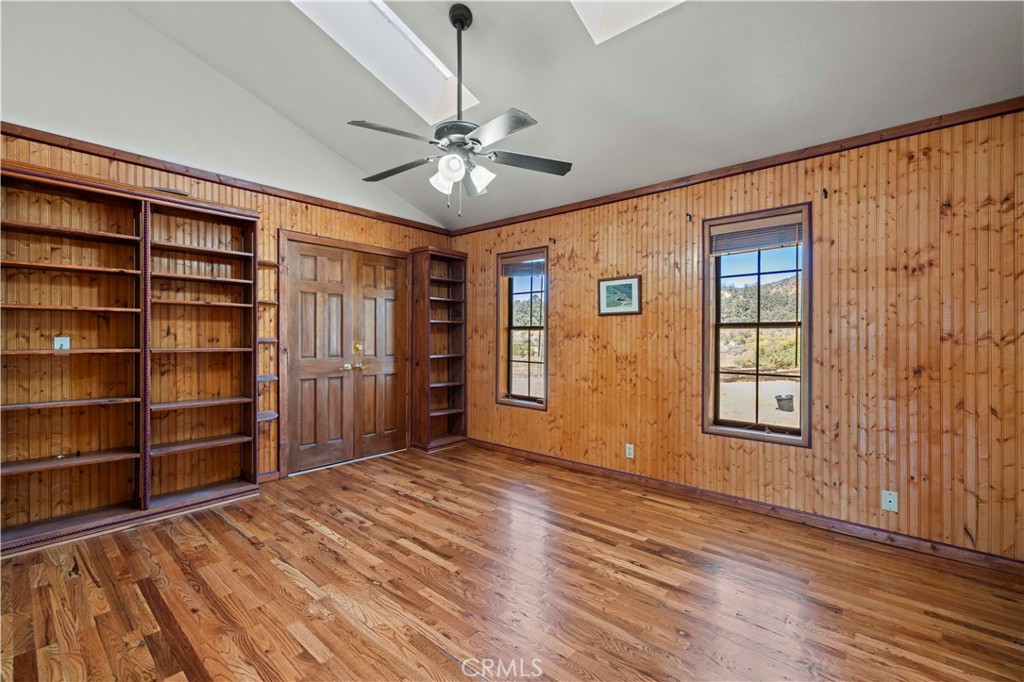 16150 Mount Lilac