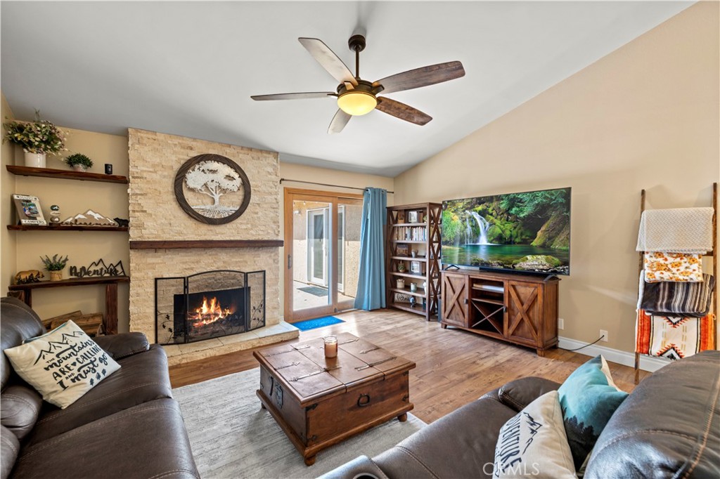 26927 Cuatro Milpas Street