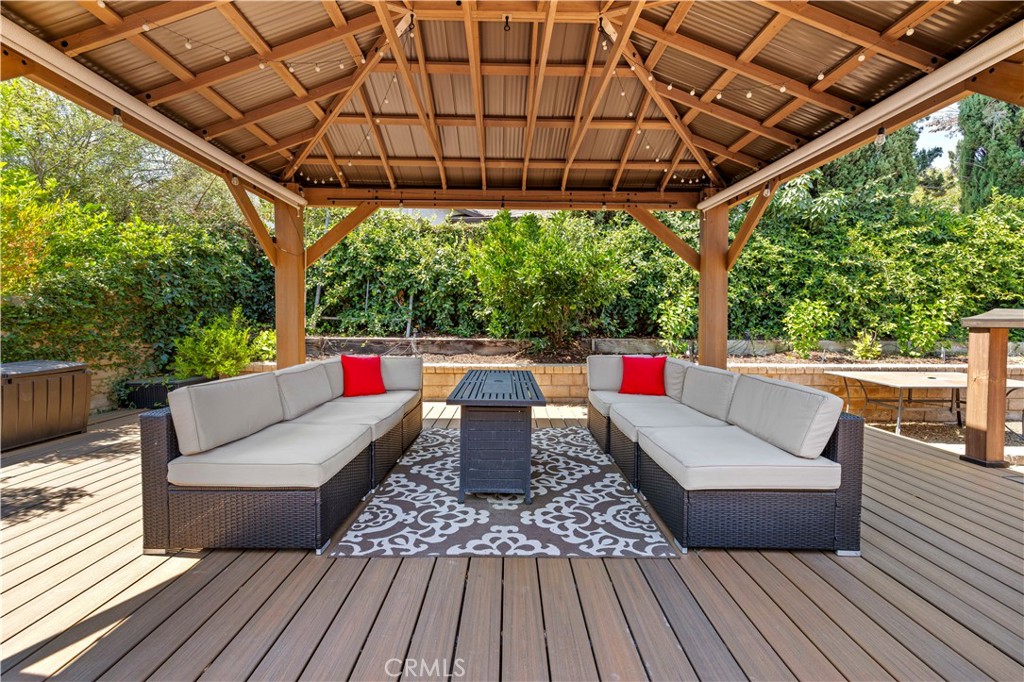 26927 Cuatro Milpas Street