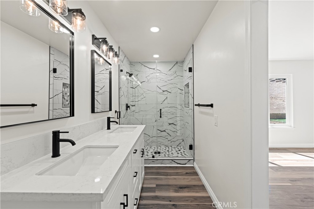 29671 Grandifloras Road