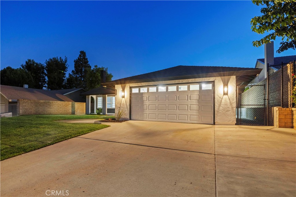 29671 Grandifloras Road