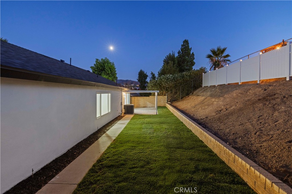 29671 Grandifloras Road