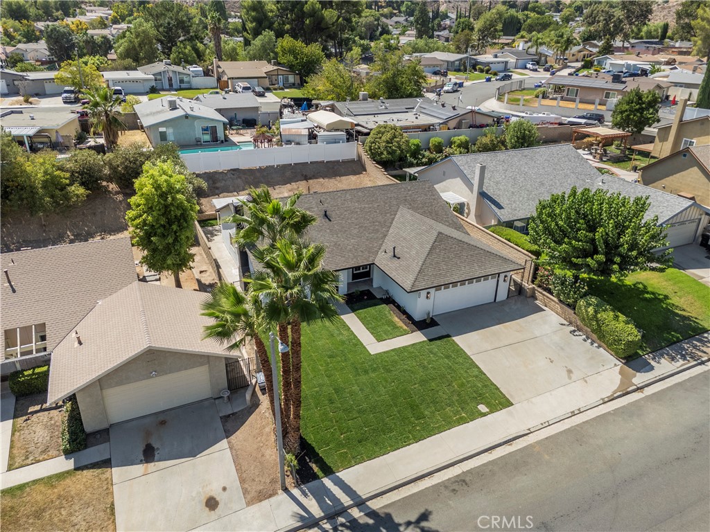 29671 Grandifloras Road