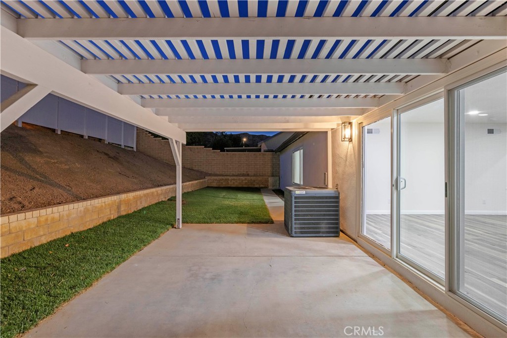 29671 Grandifloras Road