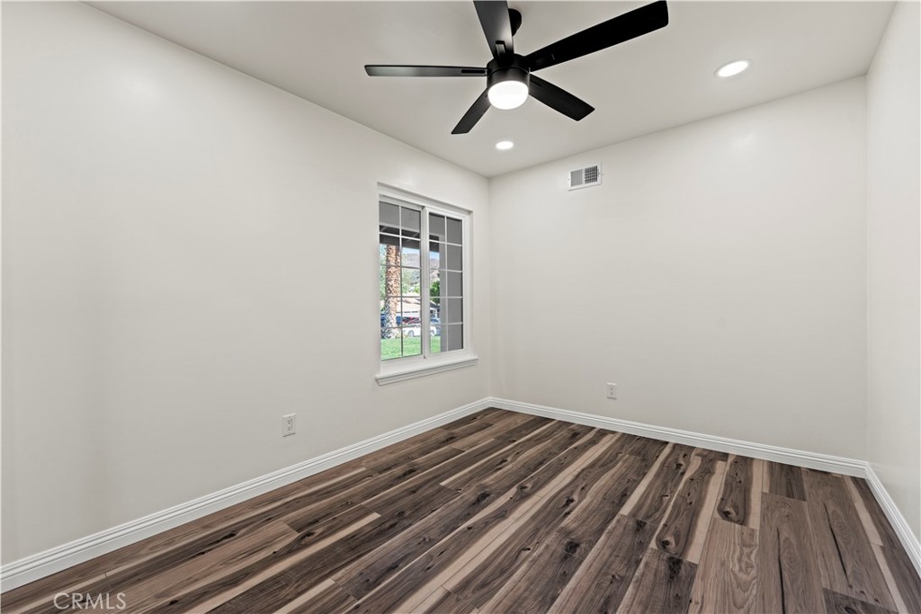 29671 Grandifloras Road