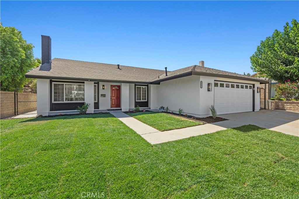 29671 Grandifloras Road