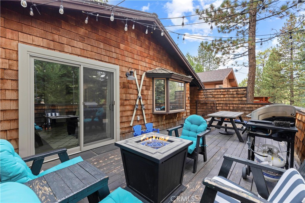 42851 Monterey Street