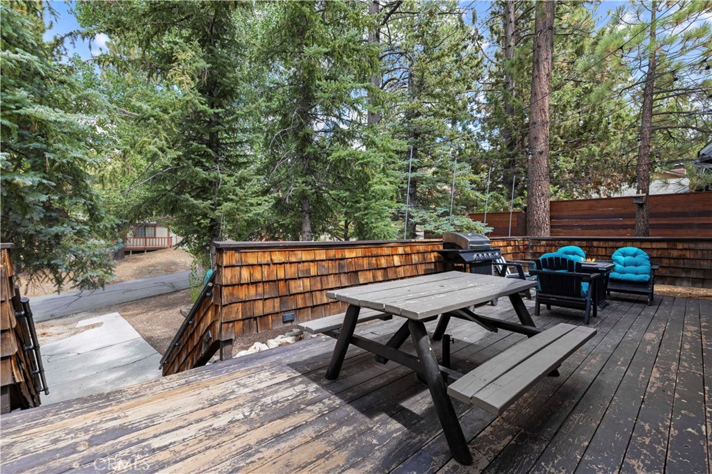 42851 Monterey Street