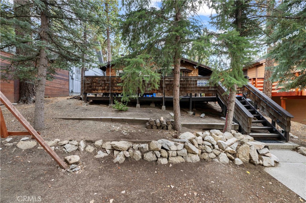 42851 Monterey Street