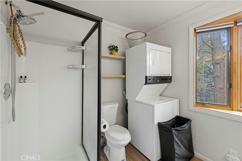 42851 Monterey Street