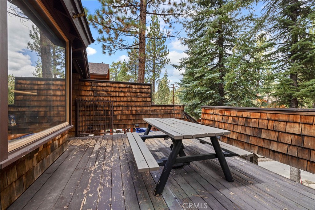 42851 Monterey Street