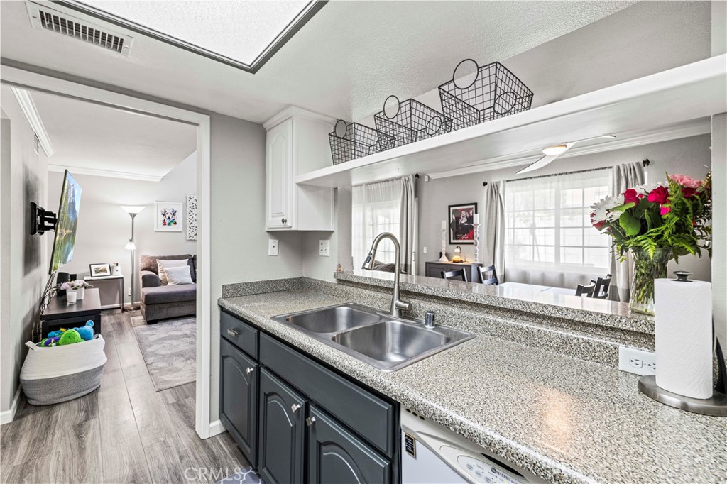 2270 N Towne Avenue 3