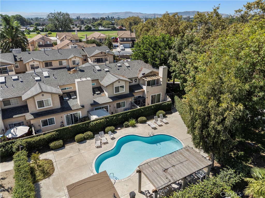 2270 N Towne Avenue 3