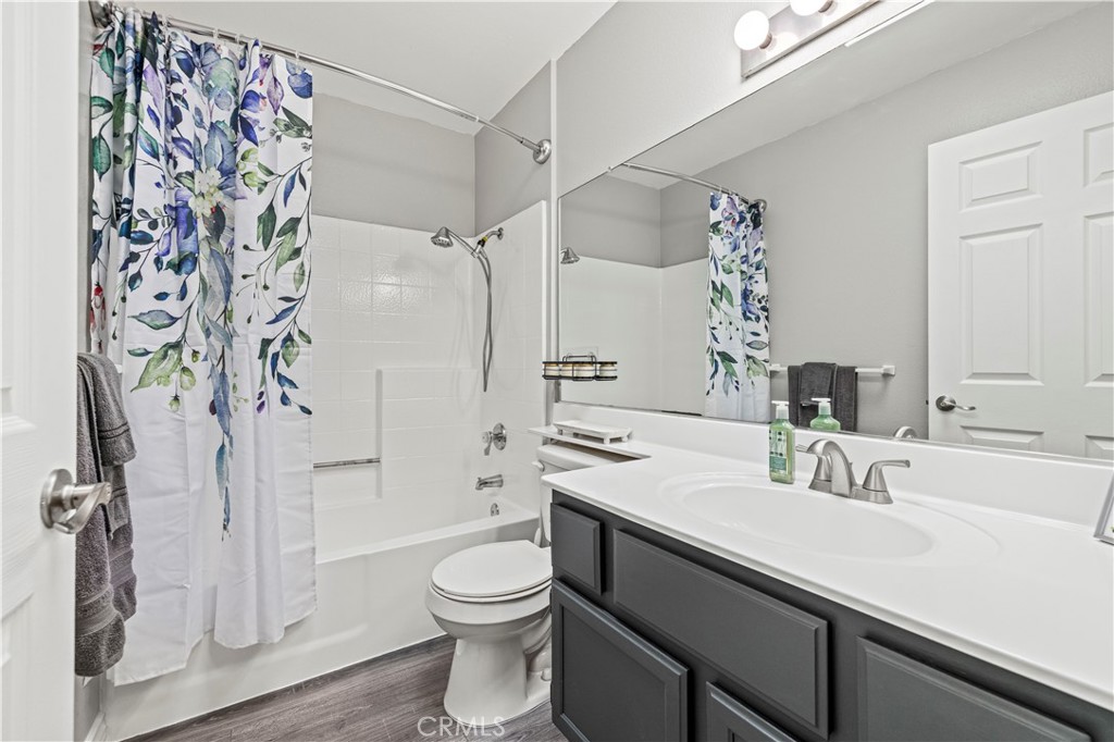 2270 N Towne Avenue 3