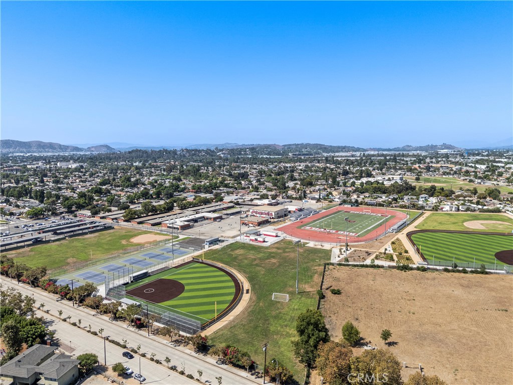 2270 N Towne Avenue 3