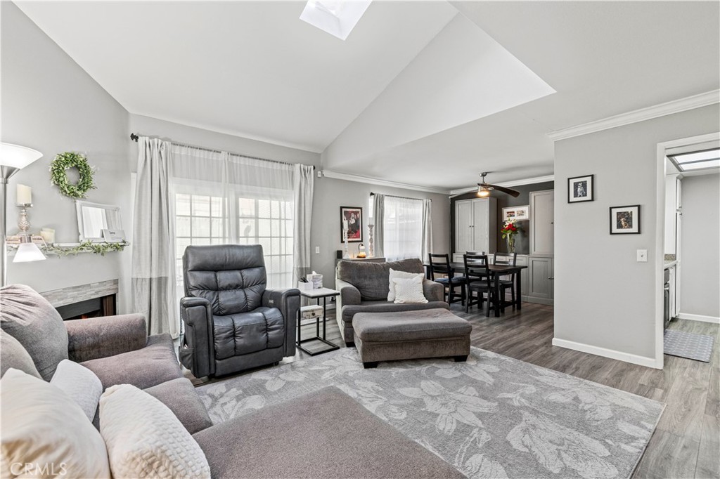 2270 N Towne Avenue 3