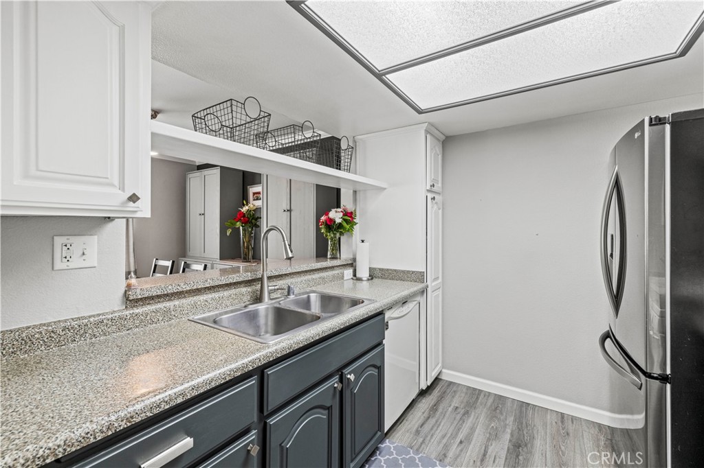 2270 N Towne Avenue 3