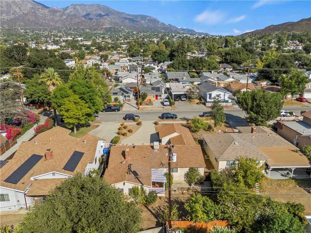 10335 Oro Vista Avenue