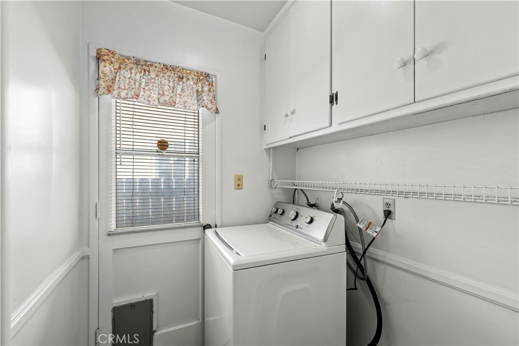 10335 Oro Vista Avenue