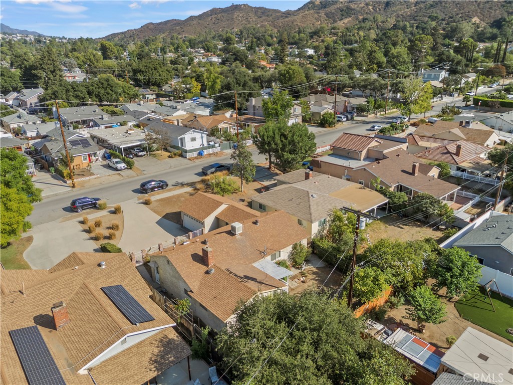 10335 Oro Vista Avenue