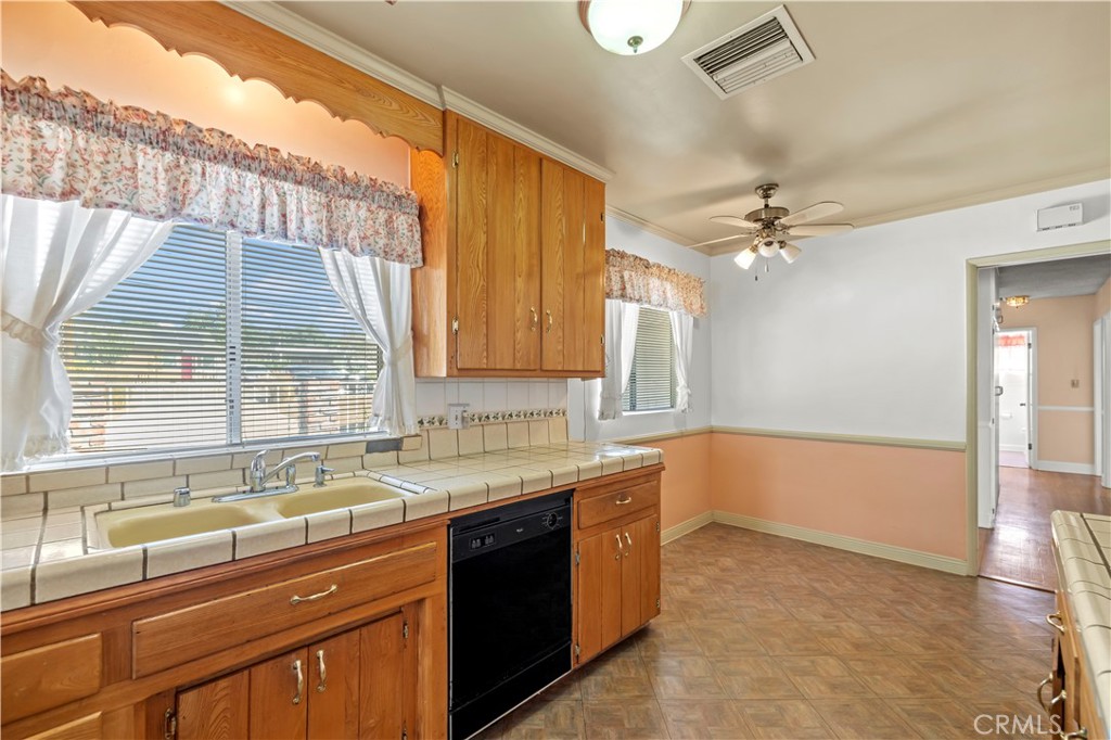 10335 Oro Vista Avenue