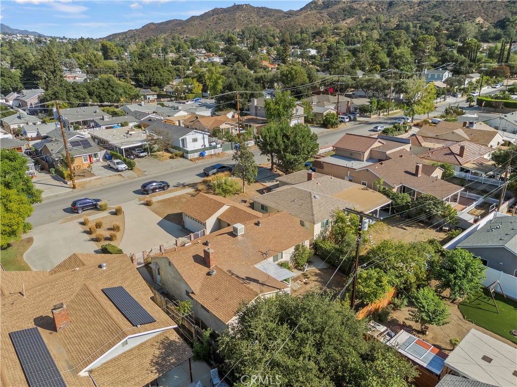 10335 Oro Vista Avenue