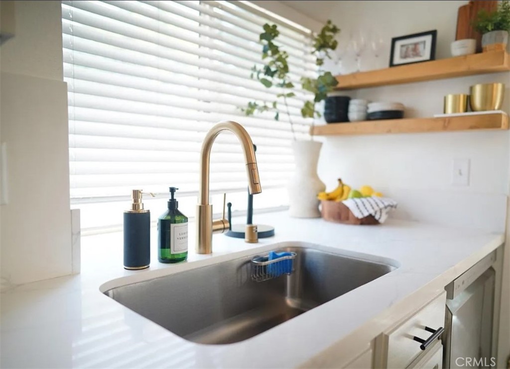 28435 Seco Canyon 154