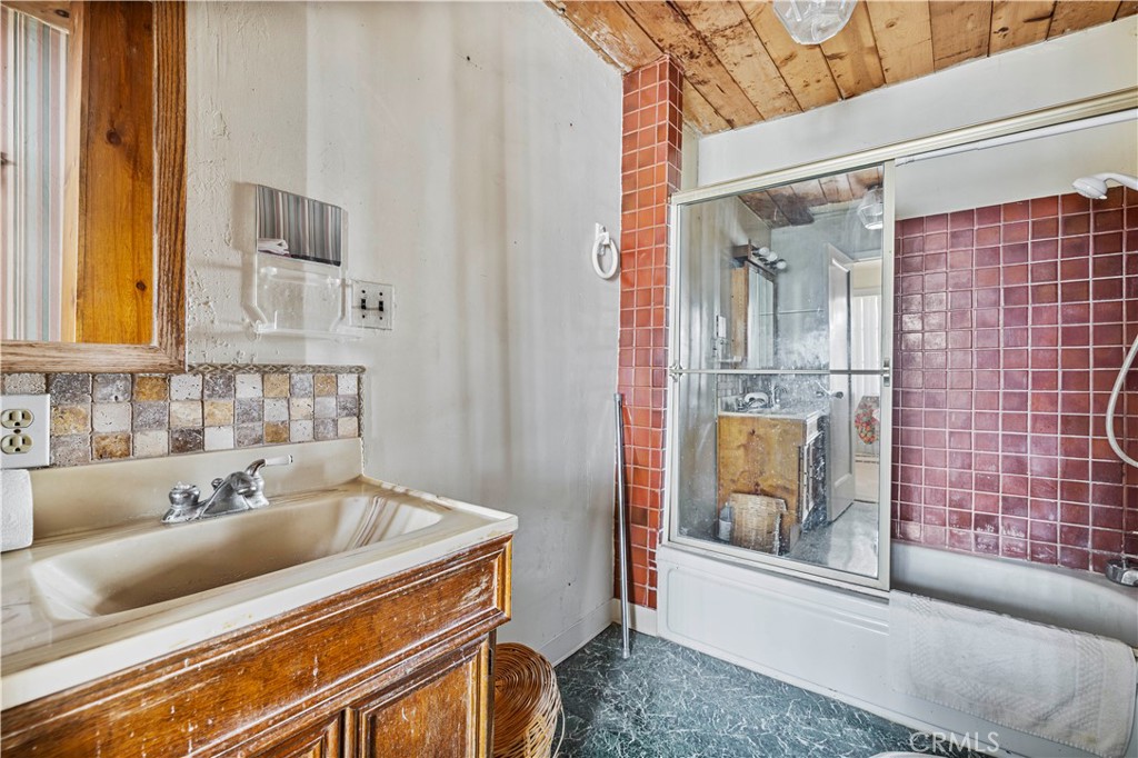 29027 Val Verde Road