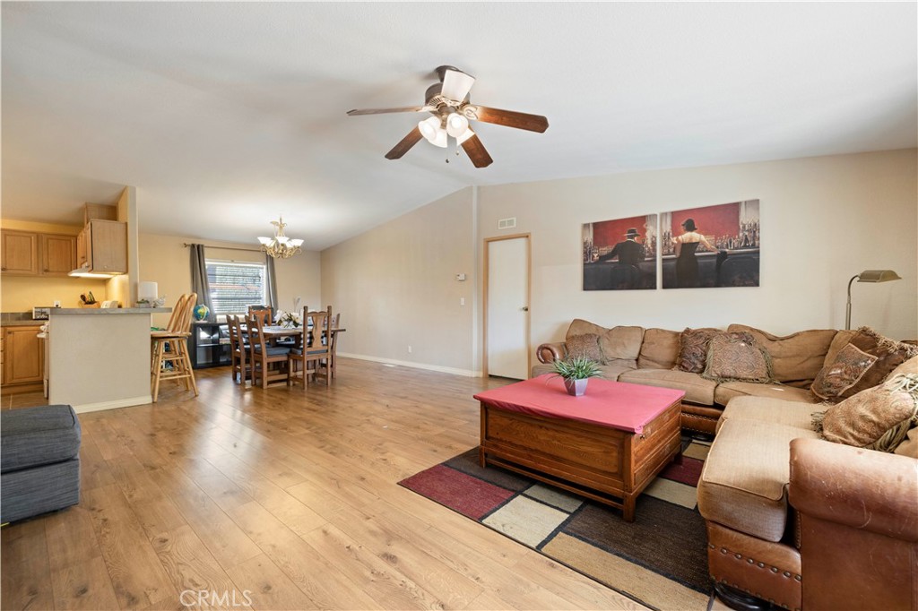 4648 W Avenue M10