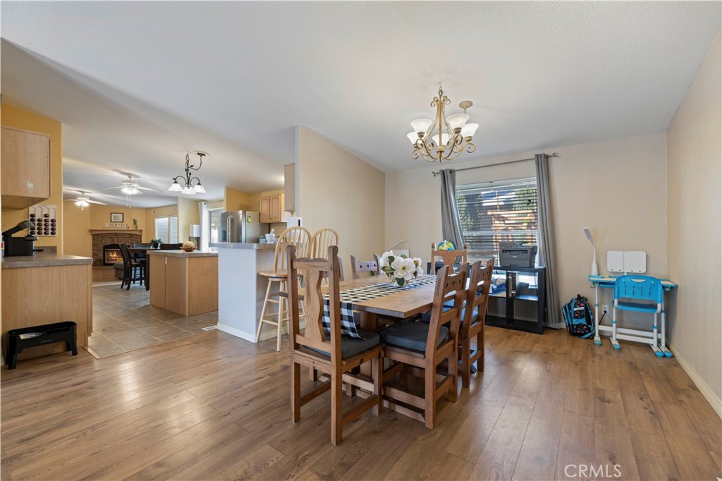 4648 W Avenue M10