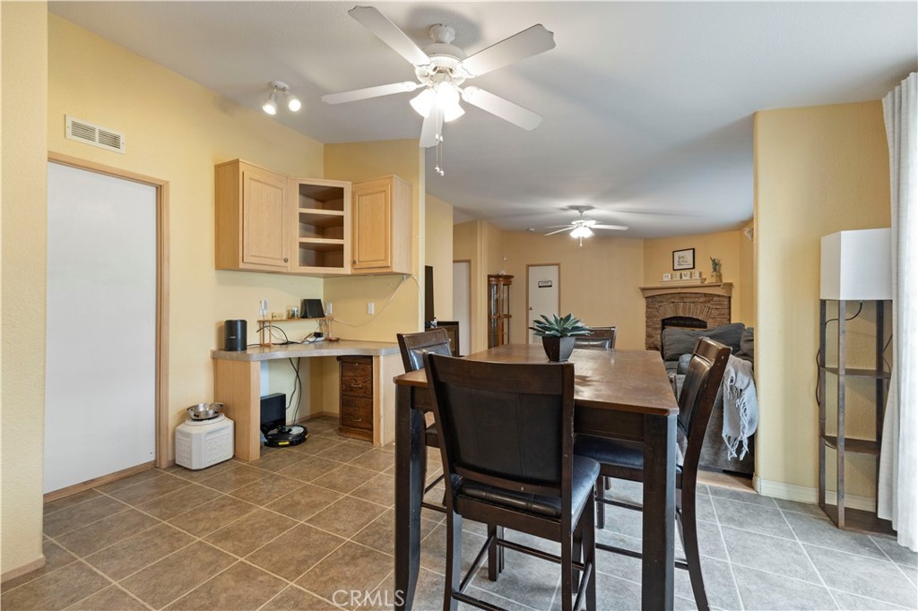 4648 W Avenue M10