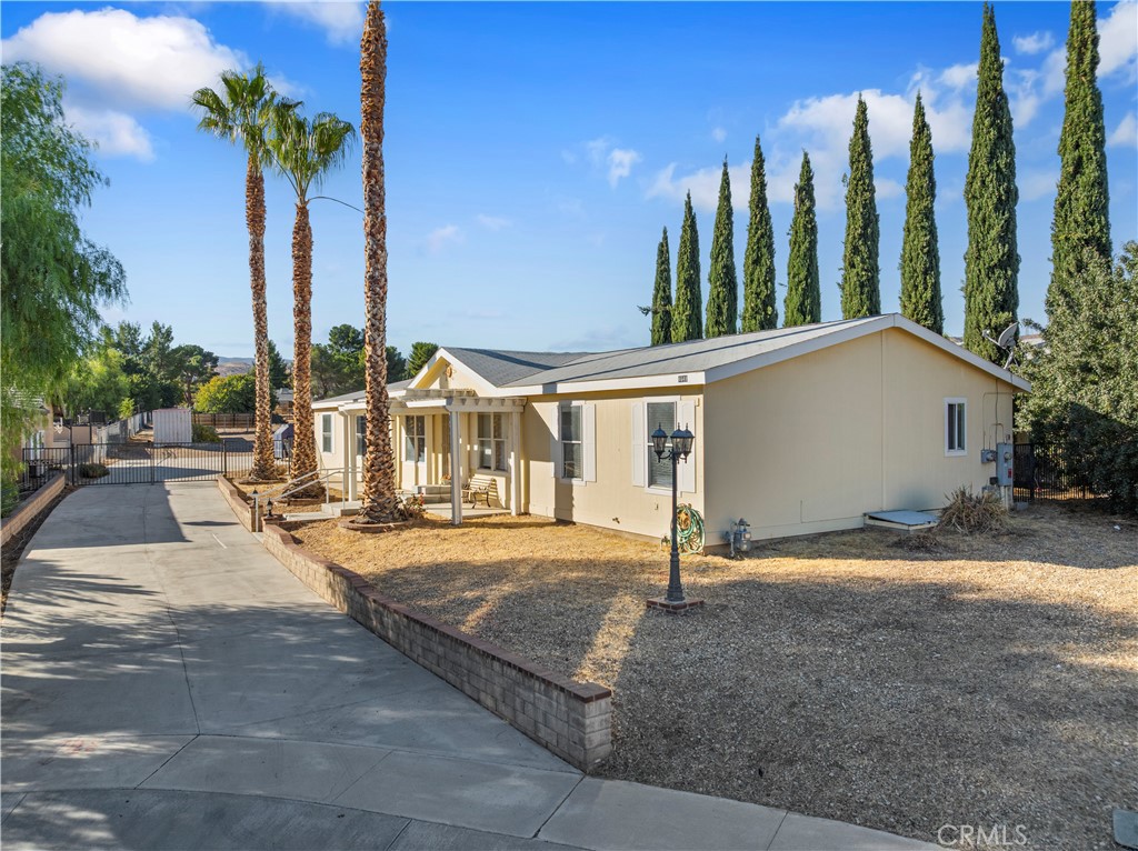 4648 W Avenue M10