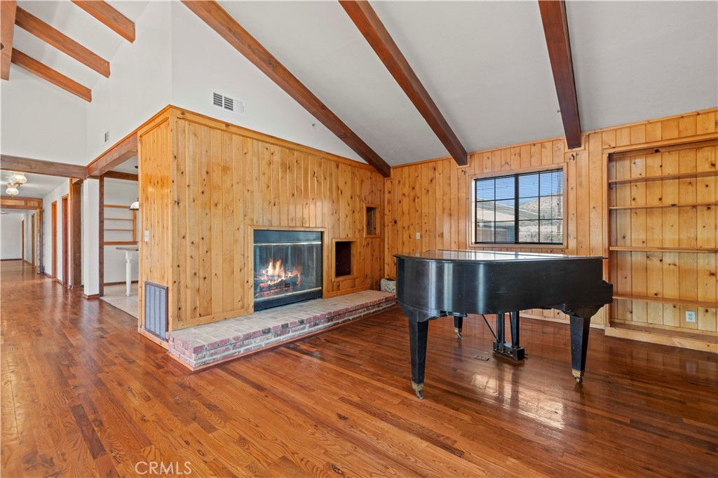16150 Mount Lilac