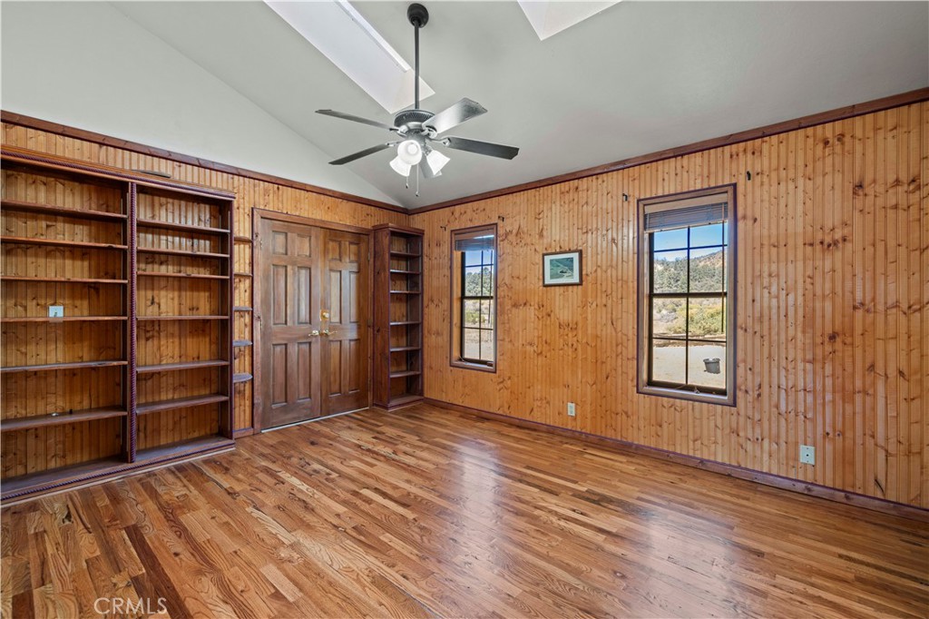 16150 Mount Lilac